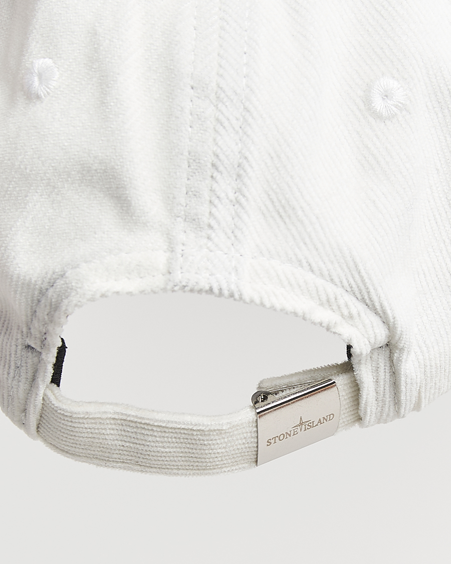 Herr | Hattar & kepsar | Stone Island | Micro Cord Cotton Cap Ivory