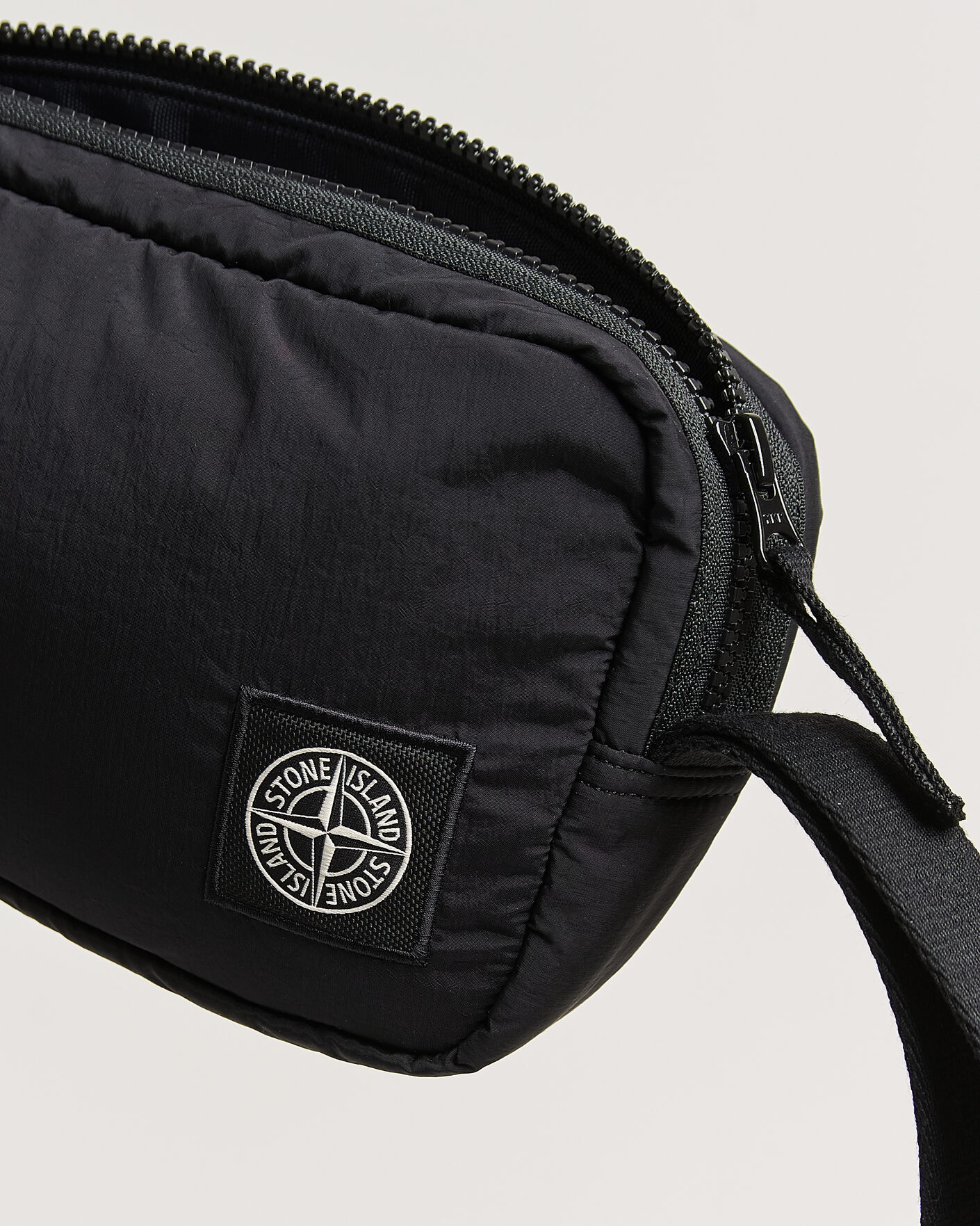 Herr | Väskor | Stone Island | Stone IslandNylon Metal PouchBlack