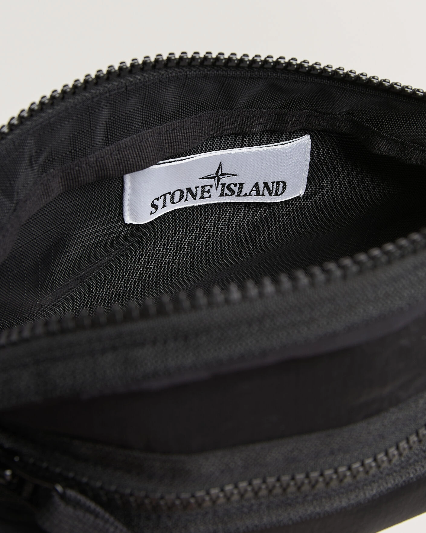 Herr | Väskor | Stone Island | Nylon Metal Waist Pouch Black