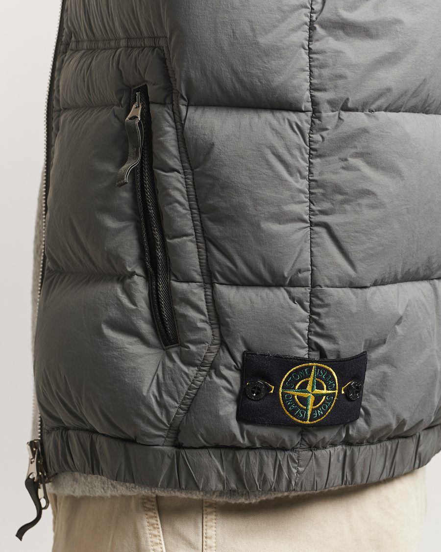 Herr | Västar | Stone Island | Seamless Tunnel Nylon Down Vest Cement