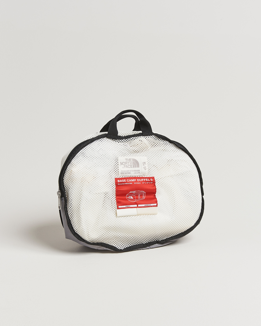 Herr | Väskor | The North Face | Base Camp Duffel S Light Beige