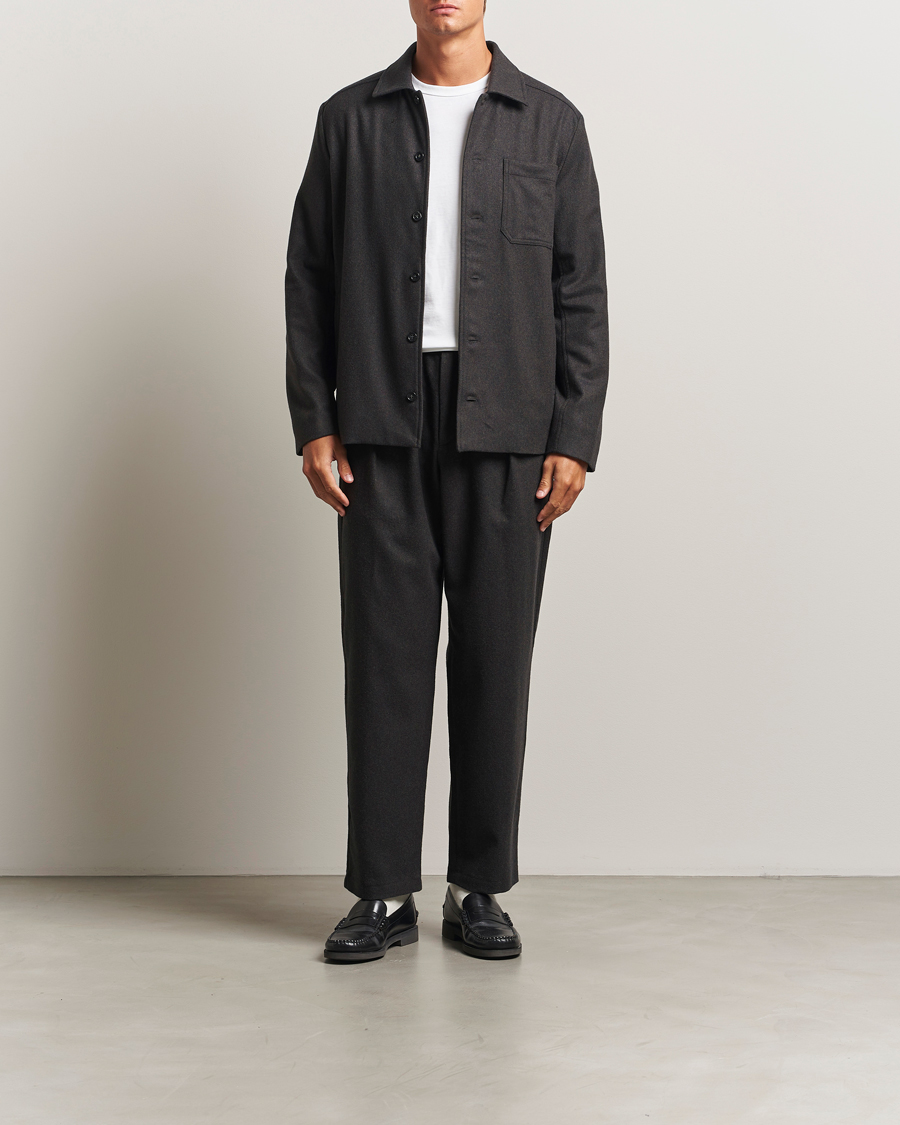 Herr | Byxor | A.P.C. | Renato Wool Flannel Trousers Dark Brown