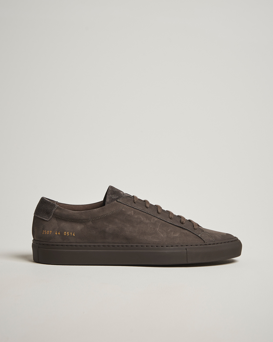 Herr | Sneakers | Common Projects | Original Achilles Nubuck Sneaker Charcoal