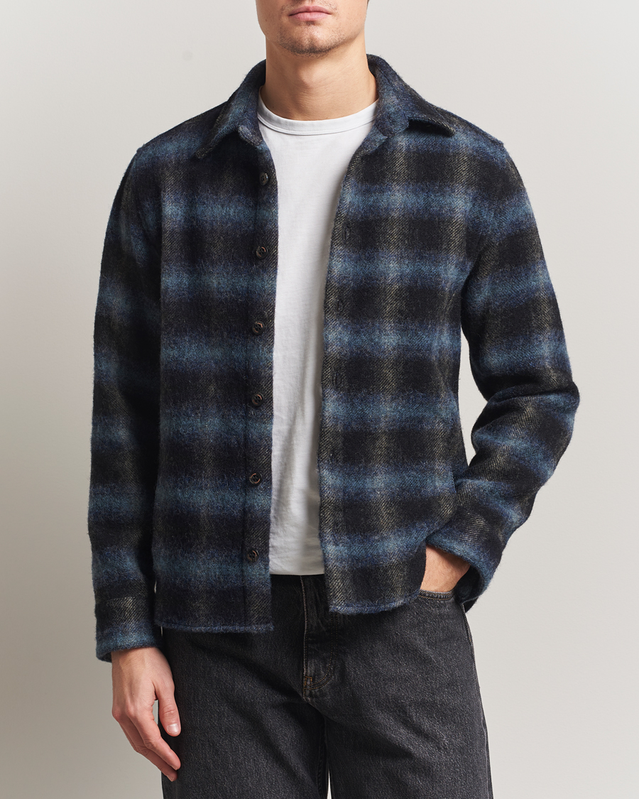 Herr | Skjortor | Peregrine | Moon Wool Check Overshirt Navy
