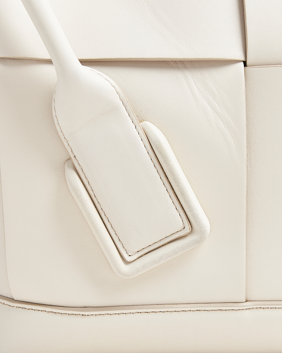 Herr | Pre-Owned & Vintage Bags | Bottega Veneta Pre-Owned | Intrecciato Acro Small White