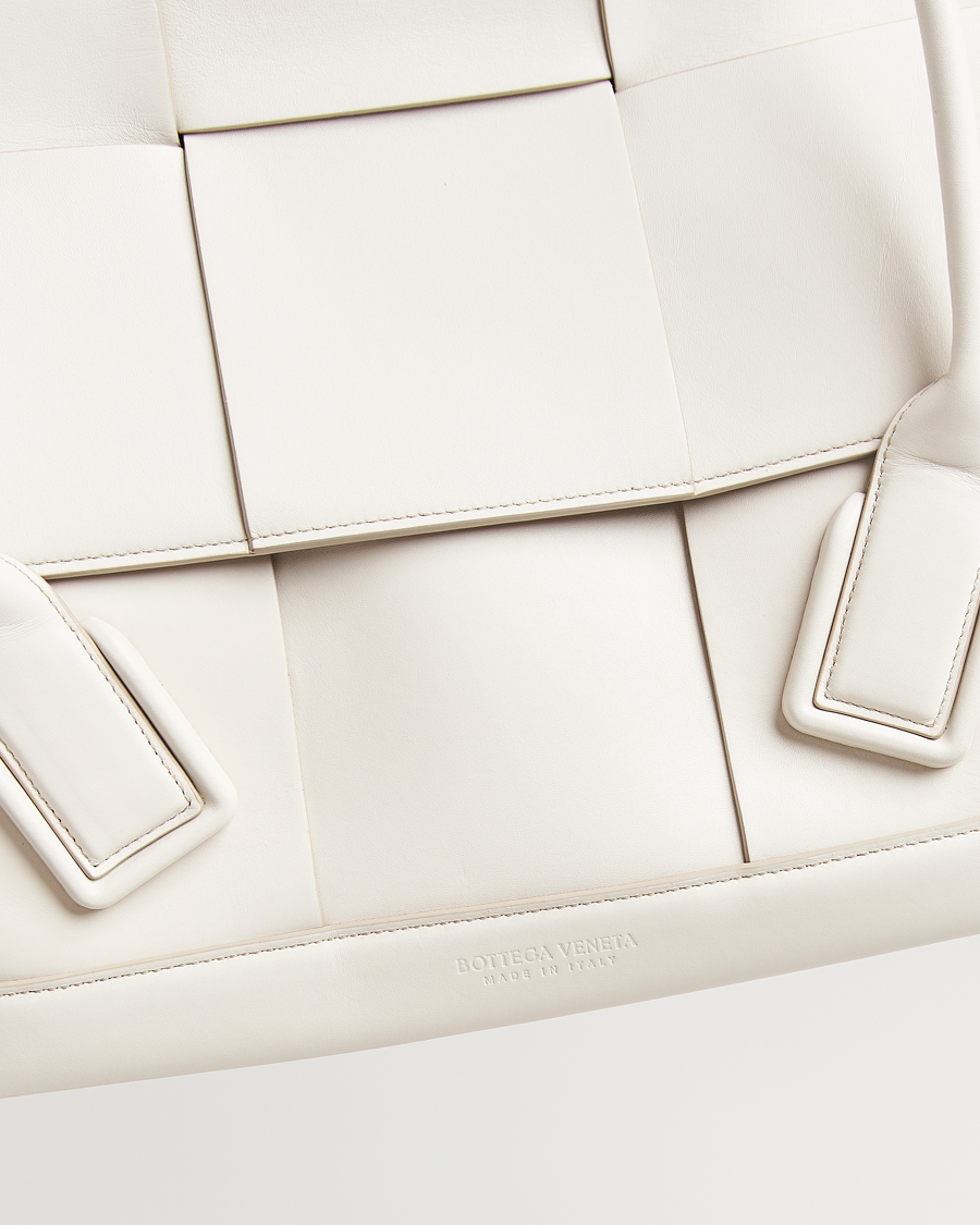 Herr | Pre-Owned & Vintage Bags | Bottega Veneta Pre-Owned | Intrecciato Acro Small White