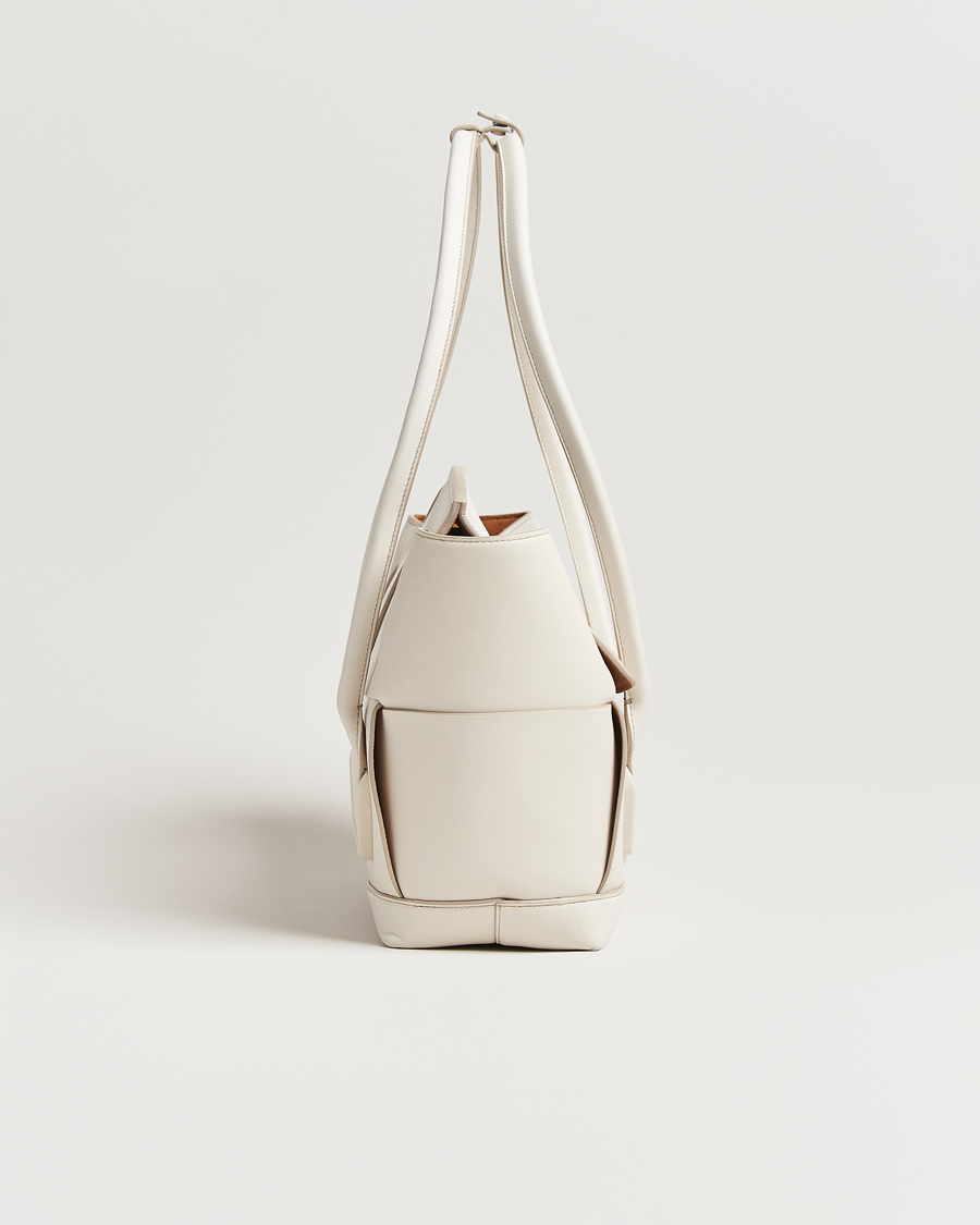 Herr | Pre-Owned & Vintage Bags | Bottega Veneta Pre-Owned | Intrecciato Acro Small White