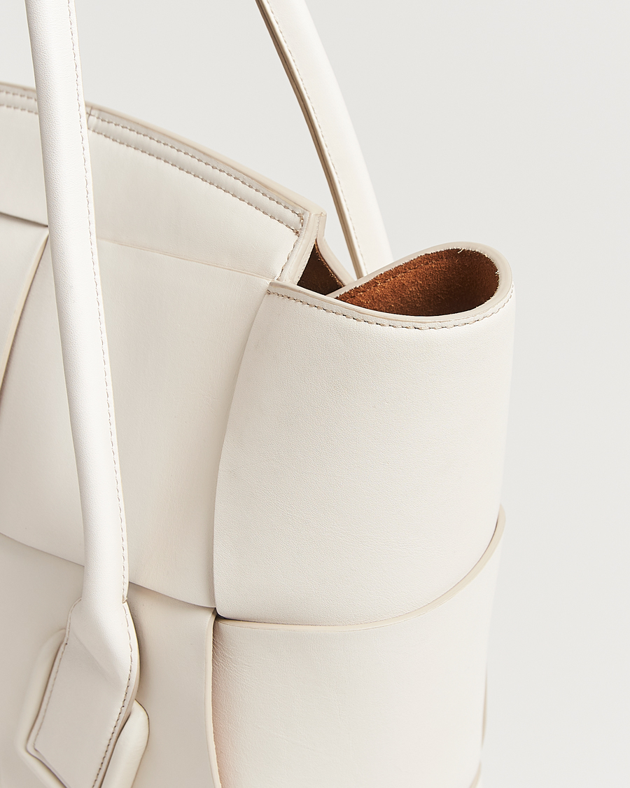 Herr | Pre-Owned & Vintage Bags | Bottega Veneta Pre-Owned | Intrecciato Acro Small White