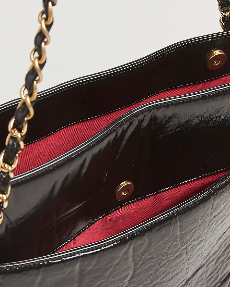 Herr | Pre-Owned & Vintage Bags | Chanel Pre-Owned | Chain Tote Bag Black