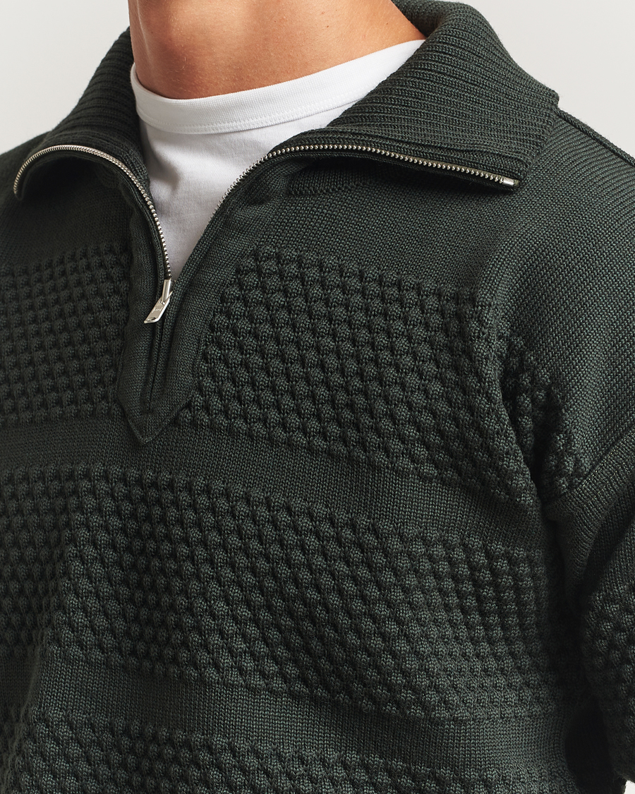 Herr | Tröjor | S.N.S. Herning | Fisherman Wool Short Zip Dark Forest Green