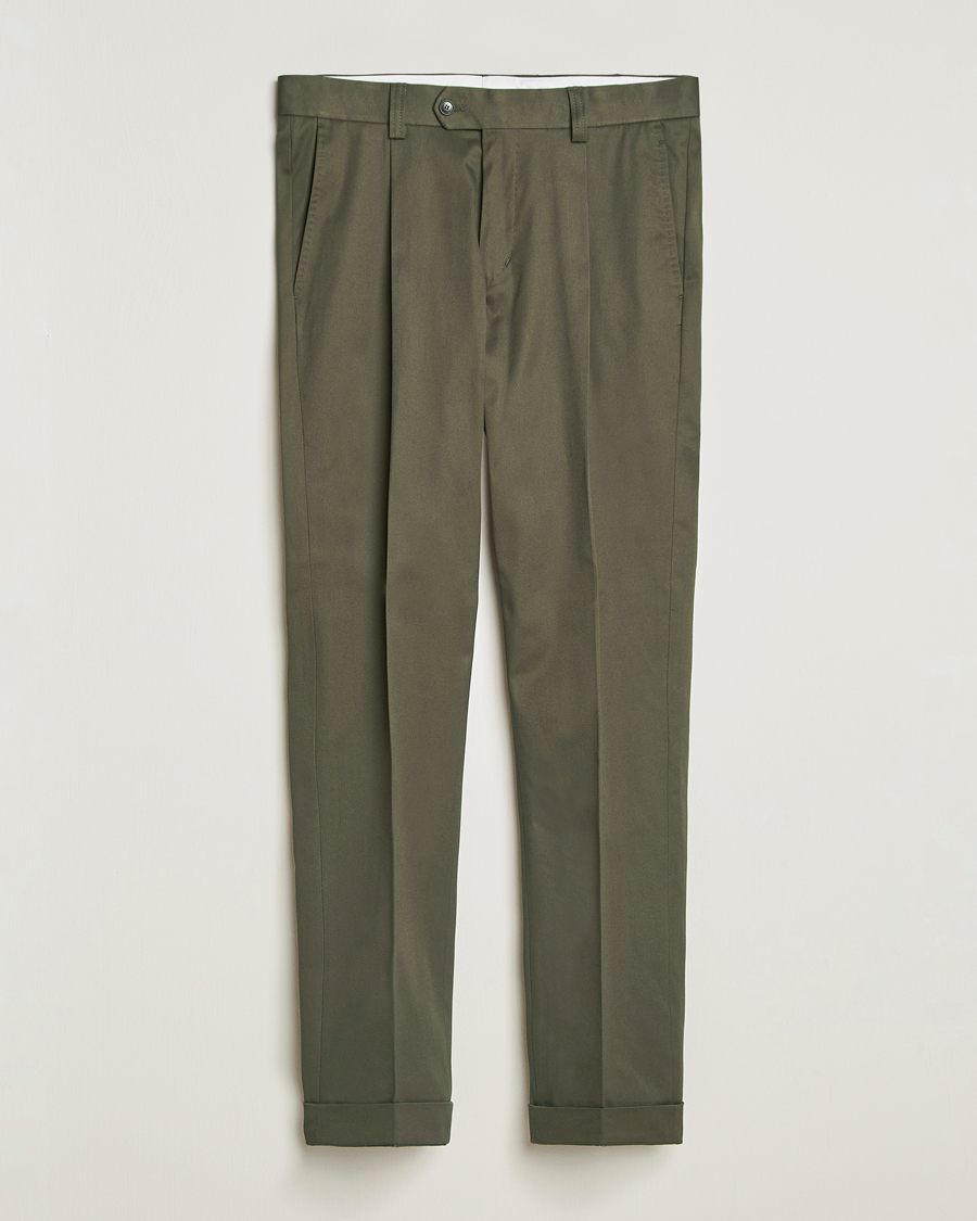 Herr | Byxor | Tiger of Sweden | Tenuta Pleated Cotton Trousers Deep Olive