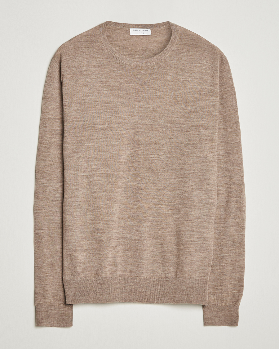 Herr | Tröjor | Tiger of Sweden | Connor Extra Fine Merino Crew Neck Pullover Beige Melange