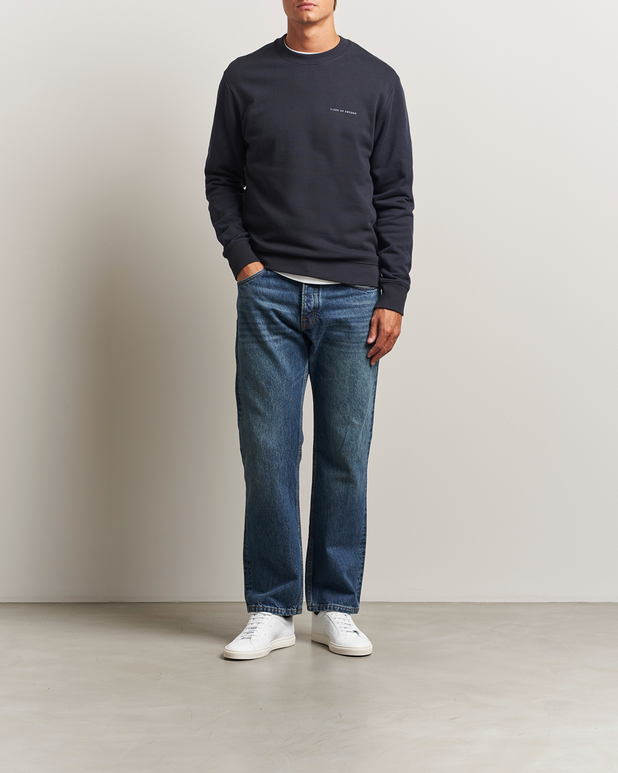 Herr | Tröjor | Tiger of Sweden | Emerson Crew Neck Sweatshirt Light Ink