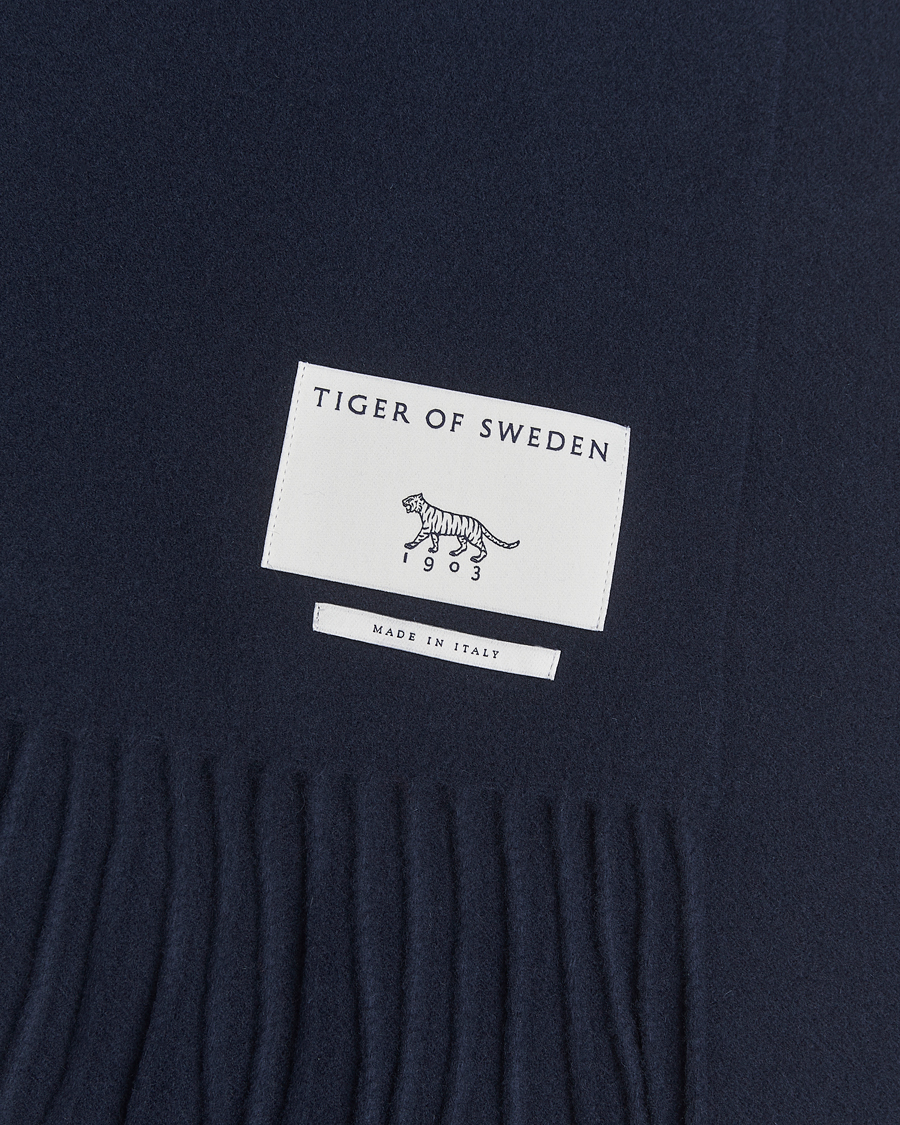 Herr | Tiger of Sweden Sylan Wool Scarf Light Ink | Tiger of Sweden | Sylan Wool Scarf Light Ink