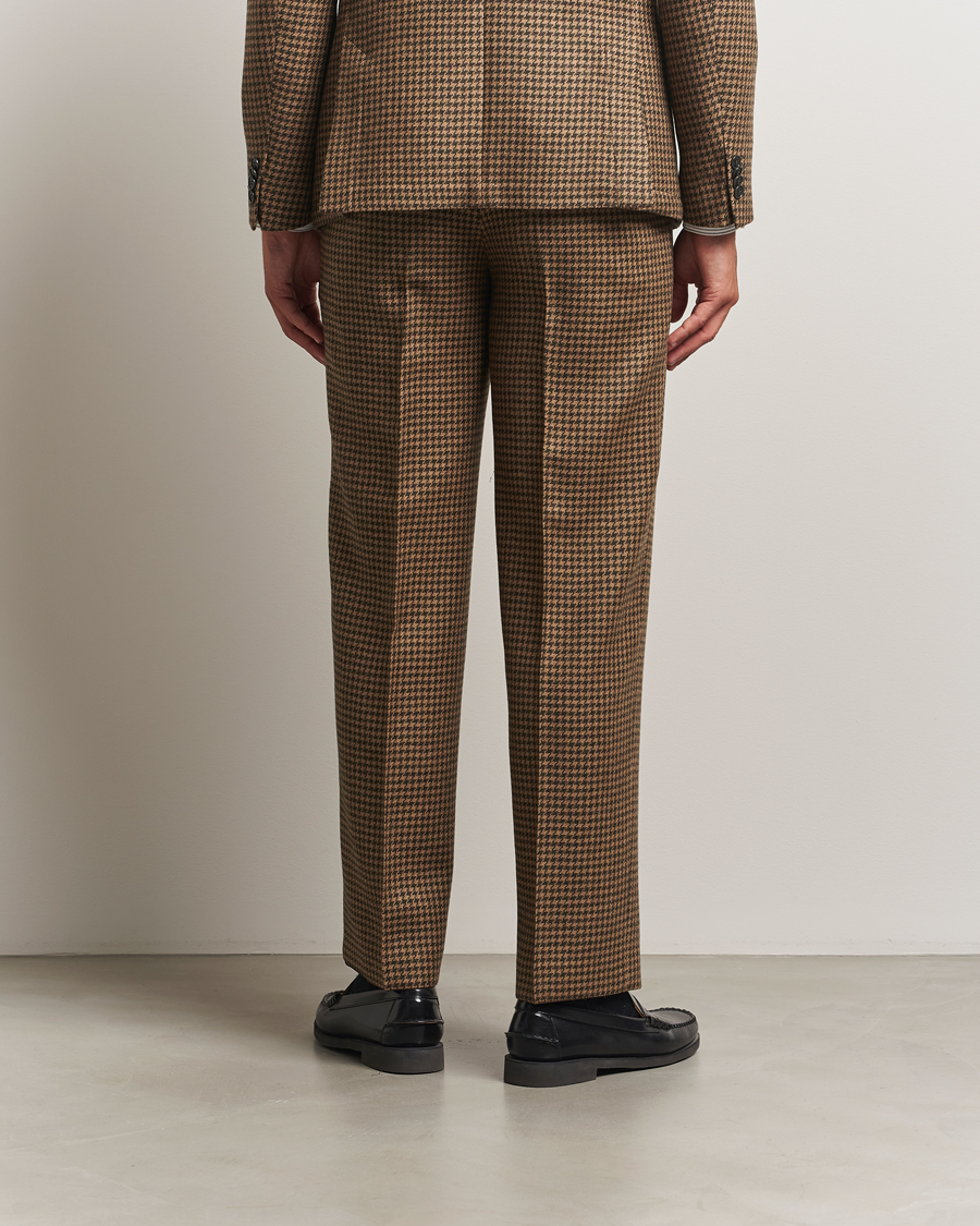 Herr | Byxor | Tiger of Sweden | Todne Swedish Wool Dogtooth Trousers Brown Olive