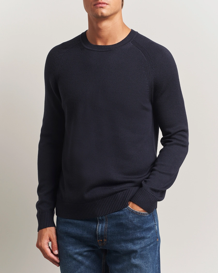 Herr | Tröjor | Tiger of Sweden | Martin Merino Sweater Deep Well