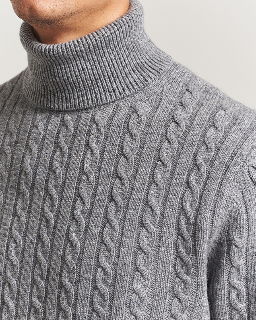 Herr | Tröjor | Tiger of Sweden | Wilde Wool/Cashmere Knitted Sweater Light Grey Melange
