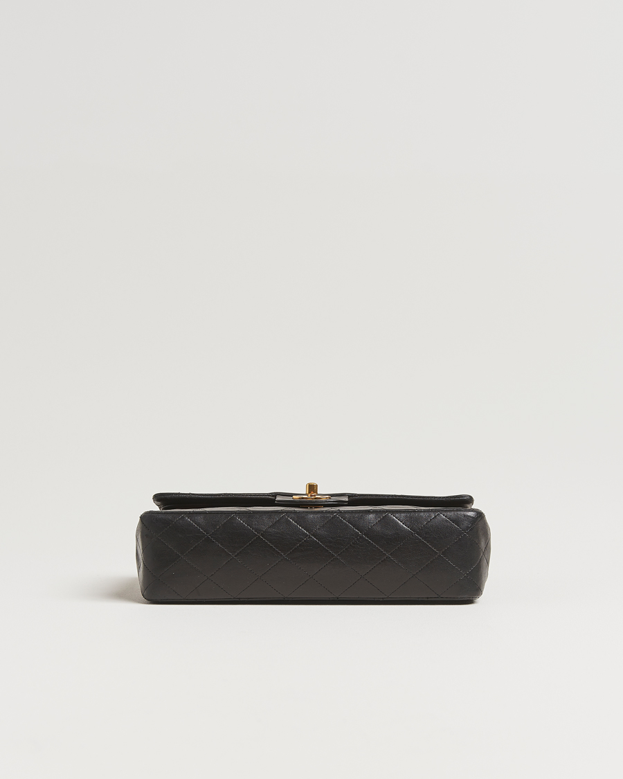 Herr | Gifts for Her | Chanel Pre-Owned | Classic Double Flap Medium Lambskin Black