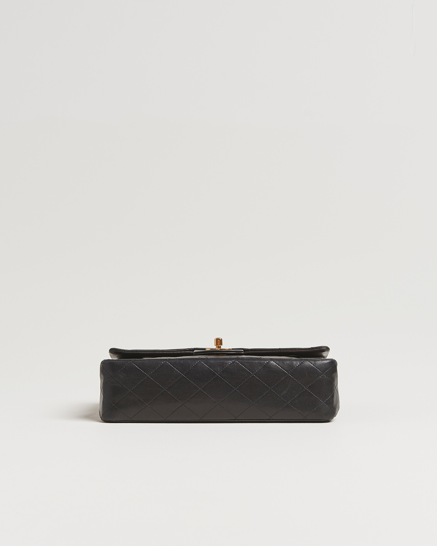 Herr | Gifts for Her | Chanel Pre-Owned | Classic Double Flap Medium Lambskin Black