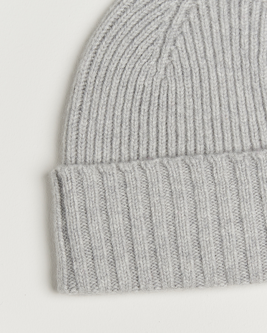 Herr | Mössor | Robert Mackie | Kingswell Ribbed Wool/Cashmere Beanie Light Grey