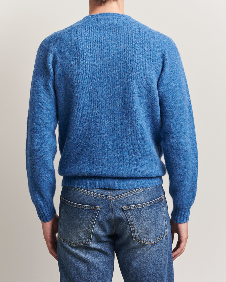 Herr | Tröjor | Harley Of Scotland | Brushed Supersoft Lambswool Crewneck Cobalt