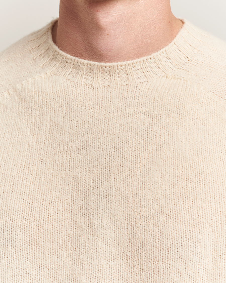 Herr | Tröjor | Harley Of Scotland | Brushed Supersoft Lambswool Crewneck Vanilla