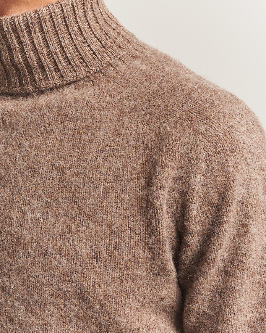 Herr | Tröjor | Harley Of Scotland | Brushed Supersoft Lambswool Rollneck Tundra