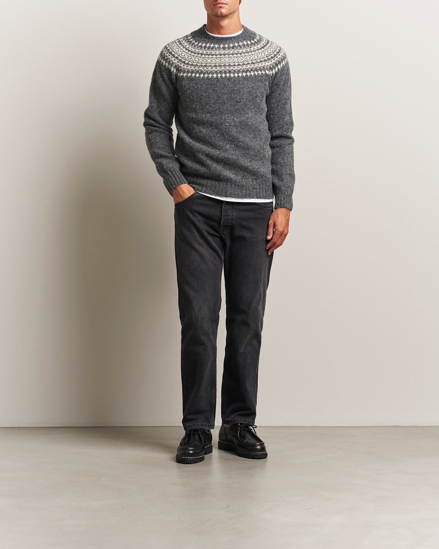 Herr | Tröjor | Harley Of Scotland | Brushed Supersoft Lambswool Yolk Fairisle Grey