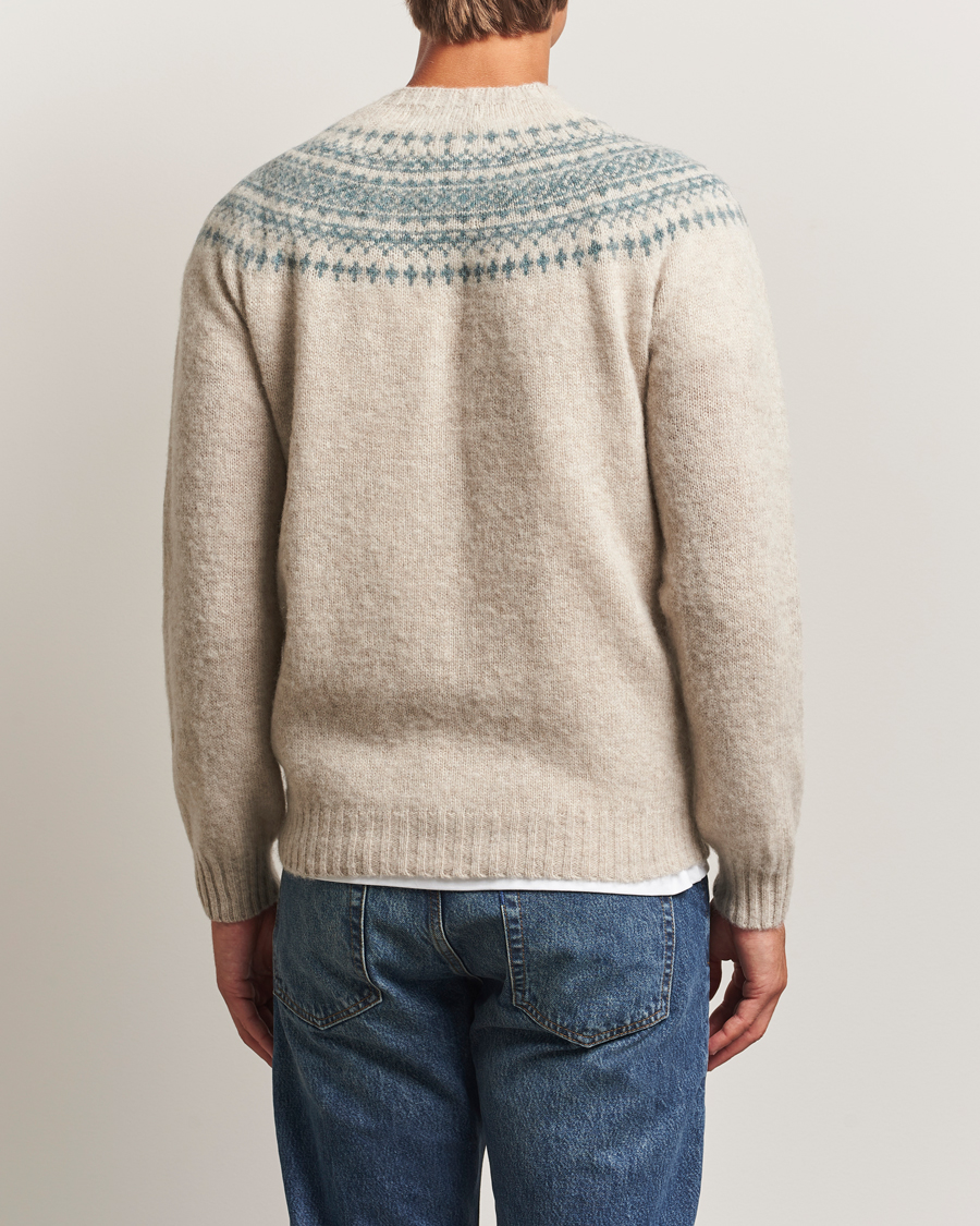 Herr | Tröjor | Harley Of Scotland | Brushed Supersoft Lambswool Yolk Fairisle Beige