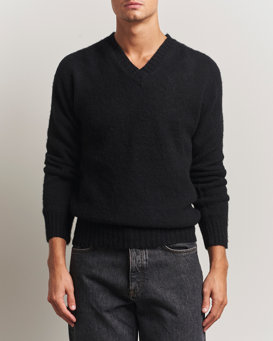 Herr | Tröjor | Harley Of Scotland for Care of Carl | Harley Of Scotland Brushed Supersoft Lambswool V-Neck Black