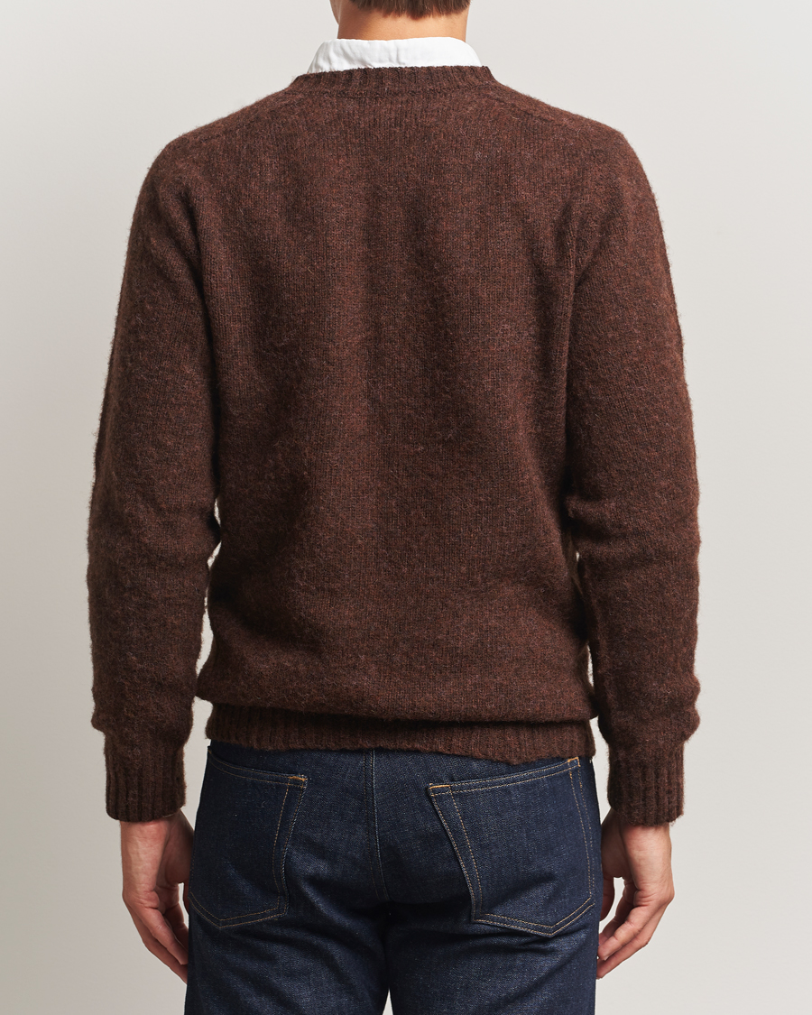 Herr | Tröjor | Harley Of Scotland for Care of Carl | Harley Of Scotland Brushed Supersoft Lambswool V-Neck Brown