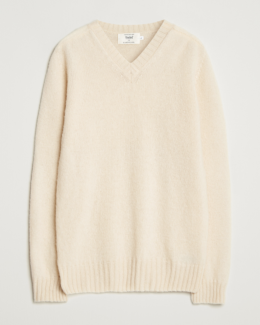 Herr | Tröjor | Harley Of Scotland for Care of Carl | Harley Of Scotland Brushed Supersoft Lambswool V-Neck Vanilla