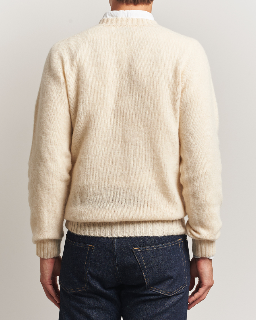 Herr | Tröjor | Harley Of Scotland for Care of Carl | Harley Of Scotland Brushed Supersoft Lambswool V-Neck Vanilla