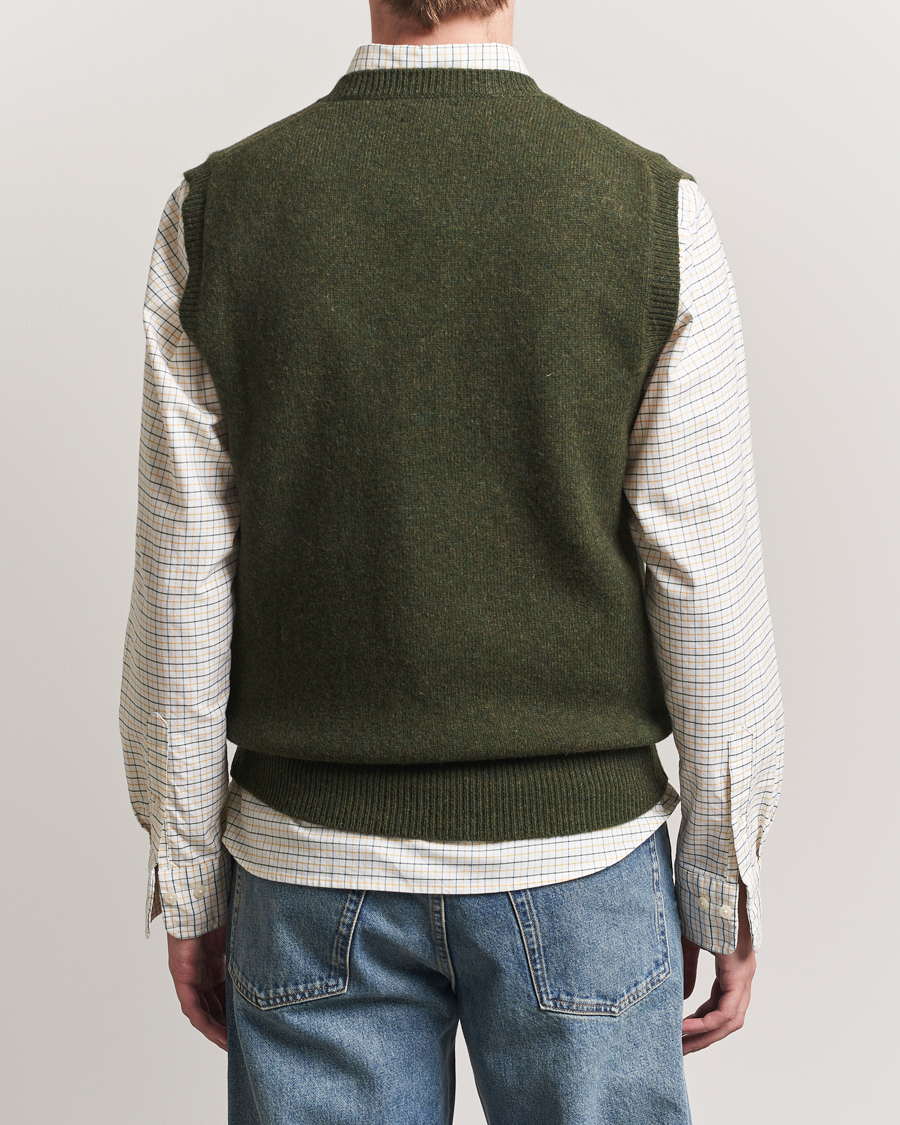 Herr | Tröjor | Baracuta | Shetland Virgin Wool Vest Beech