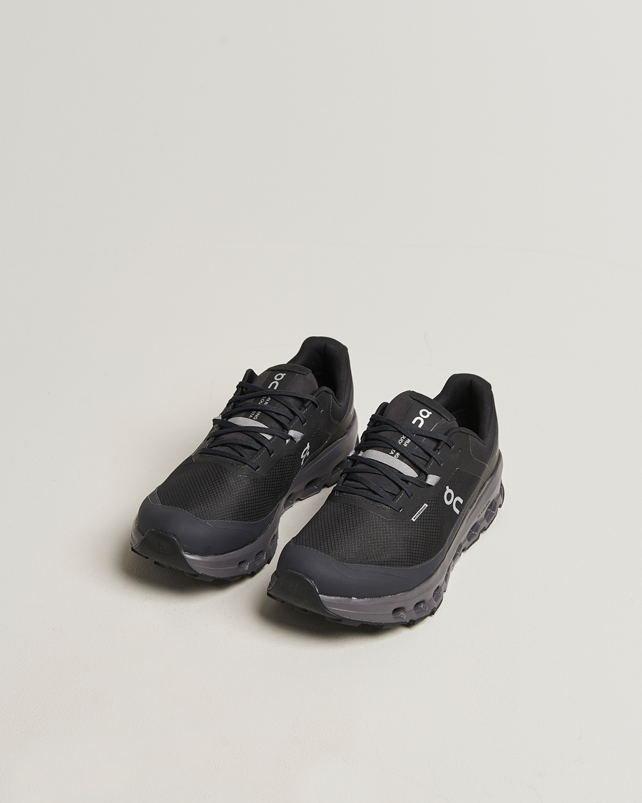Herr | Trail Sneakers | On | Cloudvista 2 Waterproof Black/Eclipse