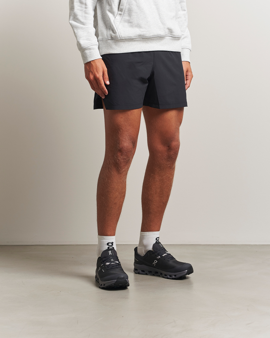 Herr | Trail Sneakers | On | Cloudvista 2 Waterproof Black/Eclipse