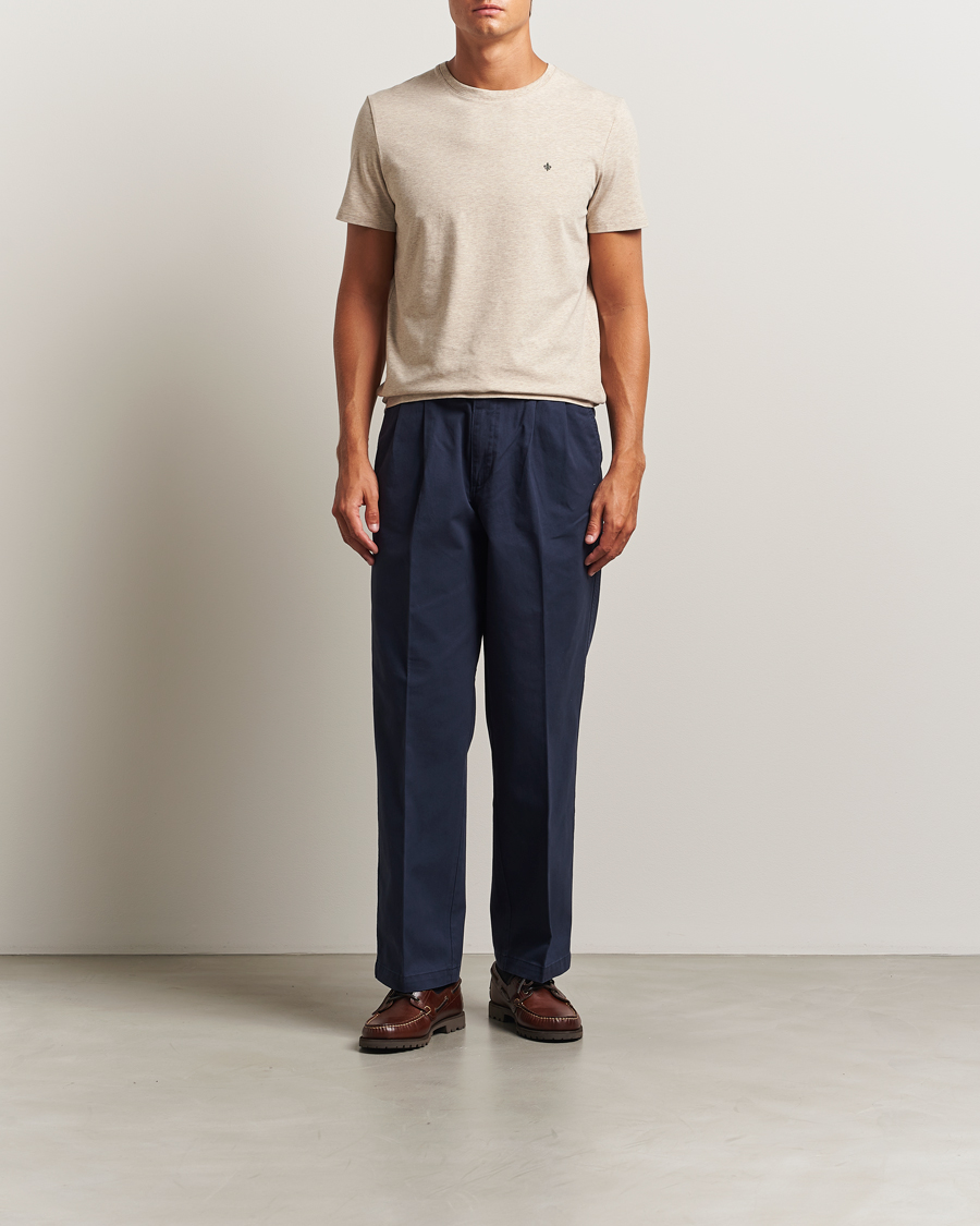 Herr | T-Shirts | Morris | James Crew Neck T-Shirt Khaki