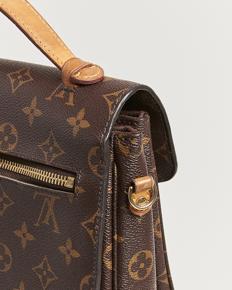 Herr | Pre-Owned & Vintage Bags | Louis Vuitton Pre-Owned | Pochette Métis Monogram