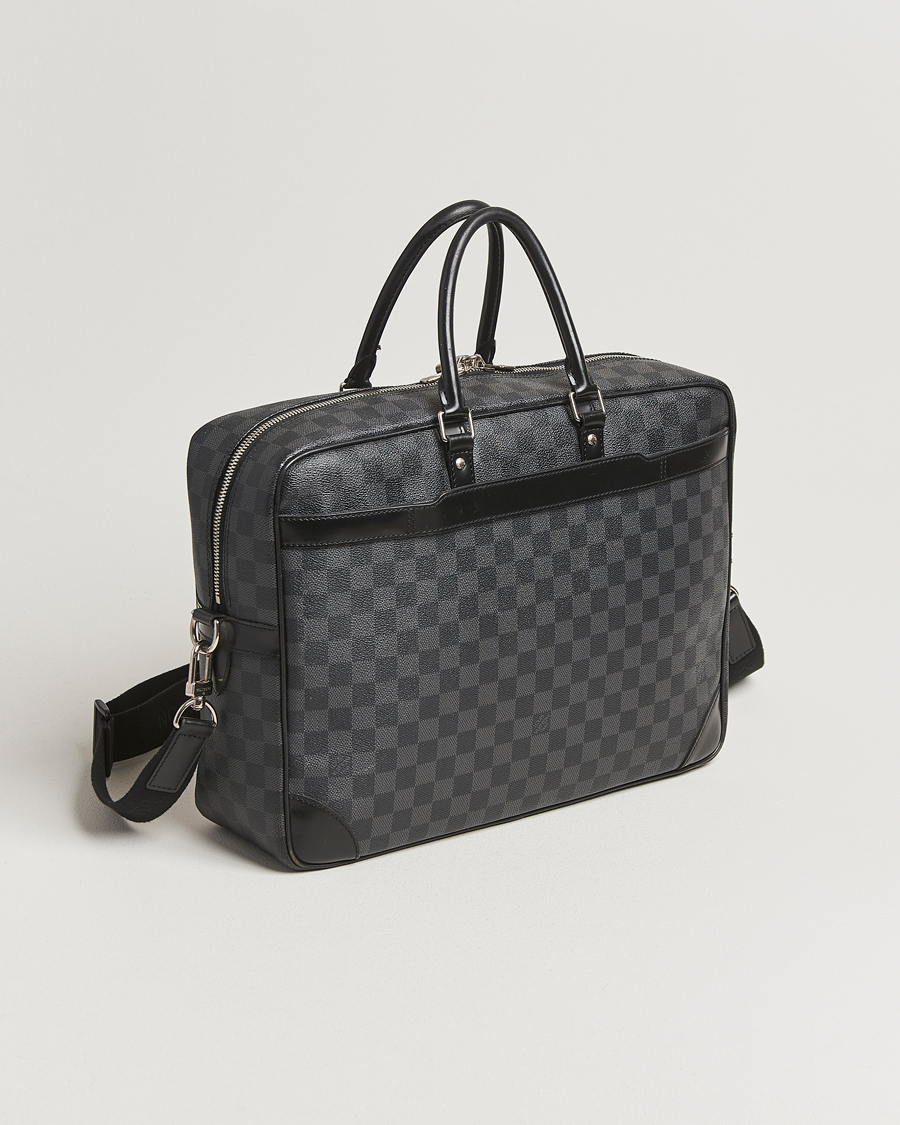 Herr | Pre-Owned & Vintage Bags | Louis Vuitton Pre-Owned | Porte Document Voyager Damier Graphite