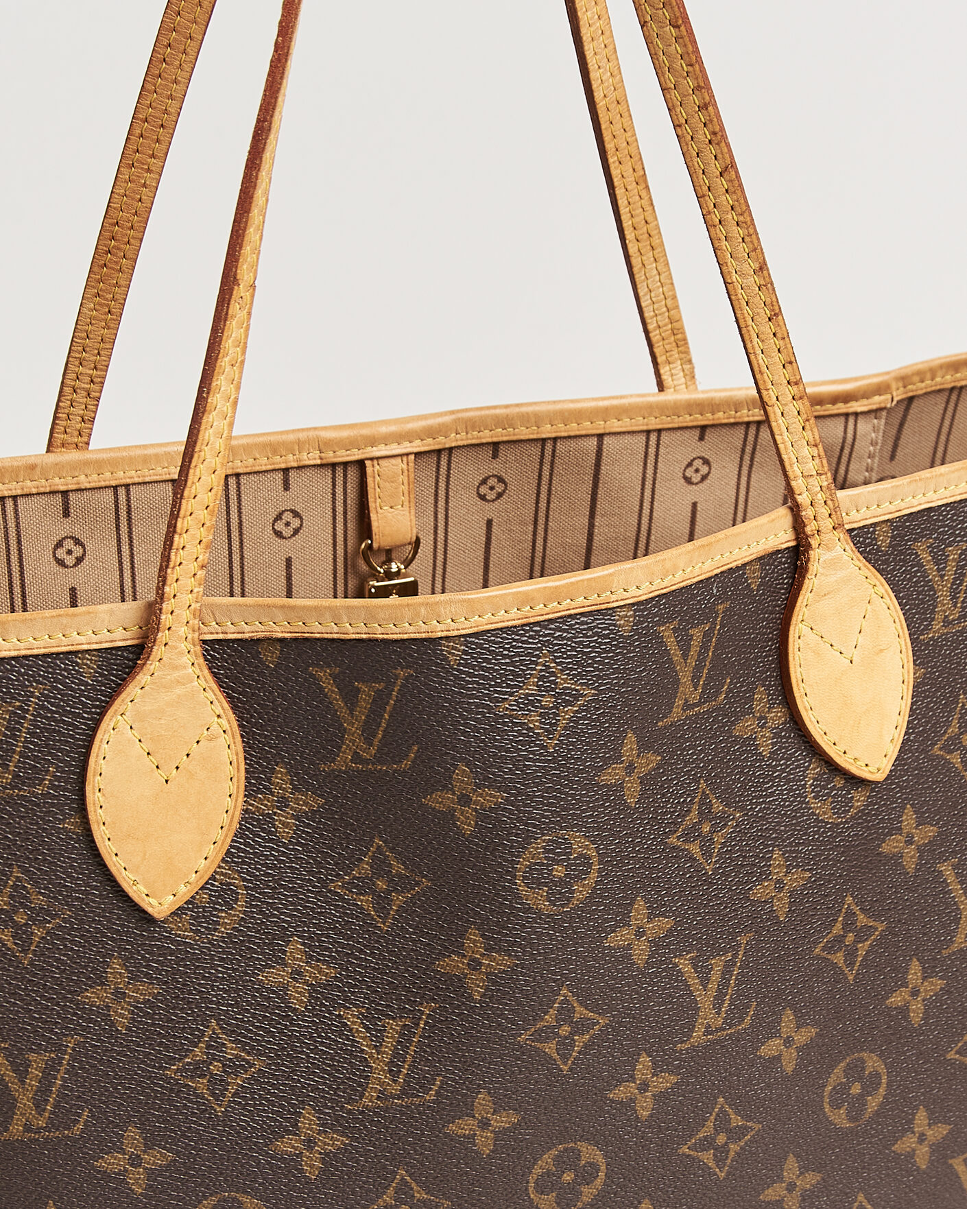 Herr | Pre-Owned & Vintage Bags | Louis Vuitton Pre-Owned | Neverfull MM Monogram