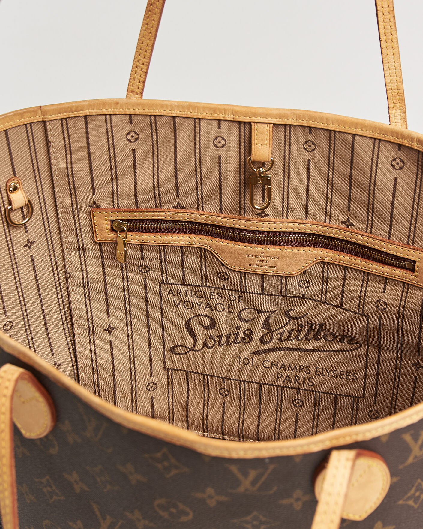 Herr | Pre-Owned & Vintage Bags | Louis Vuitton Pre-Owned | Neverfull MM Monogram