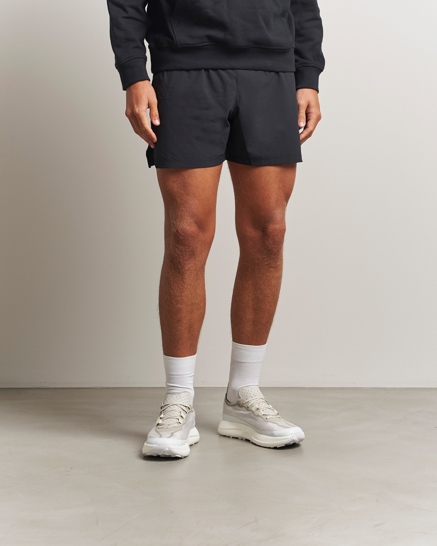 Herr | Löparskor | Norda | 005 Running Sneakers Neve