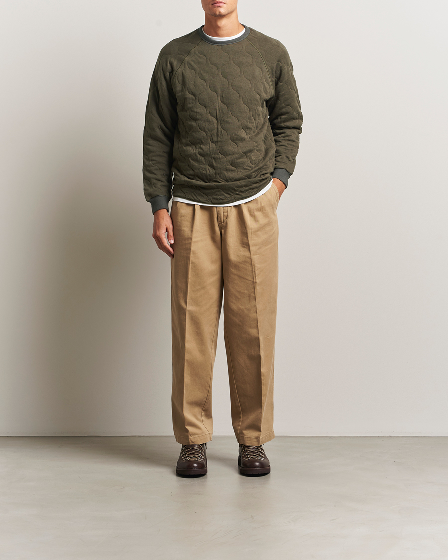 Herr | Tröjor | BEAMS PLUS | MIL Quilt Crew Neck Olive