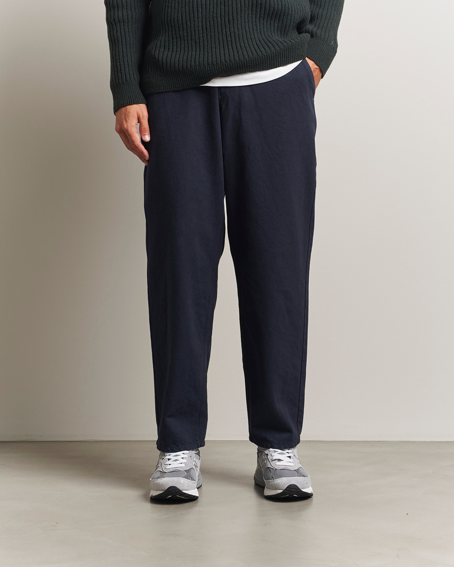 Herr | Byxor | Forét | Clay Twill Pants Navy