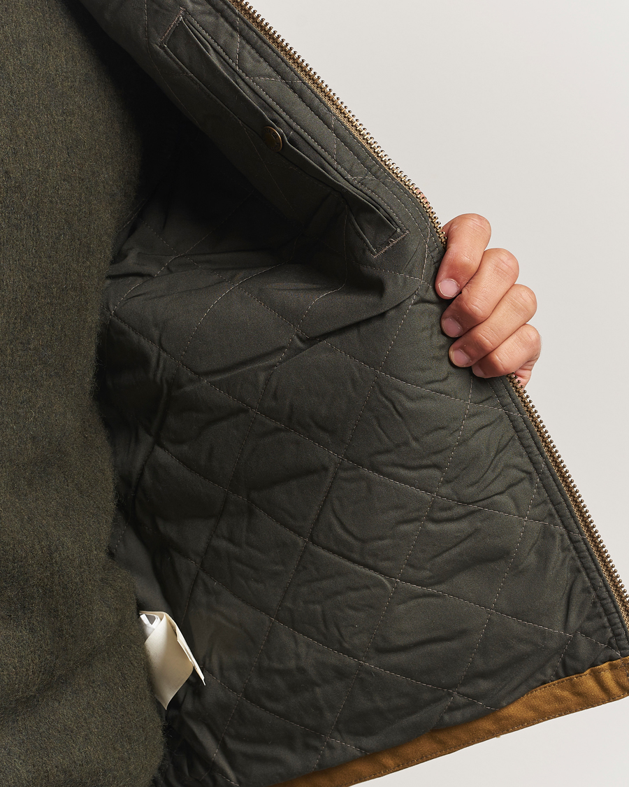 Herr | Jackor | Filson | Tin Cloth Insulated Work Vest Dark Tan