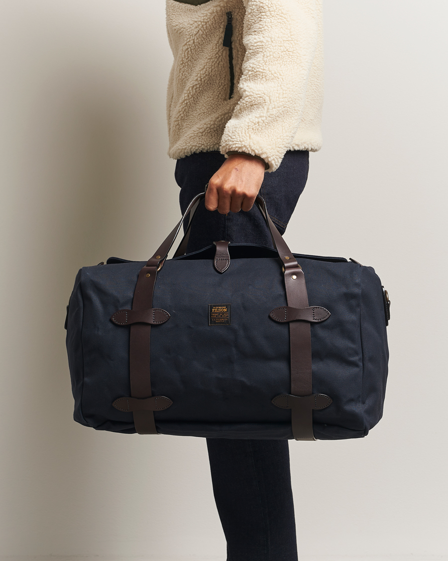 Herr | Väskor | Filson | FilsonDuffle MediumNavy
