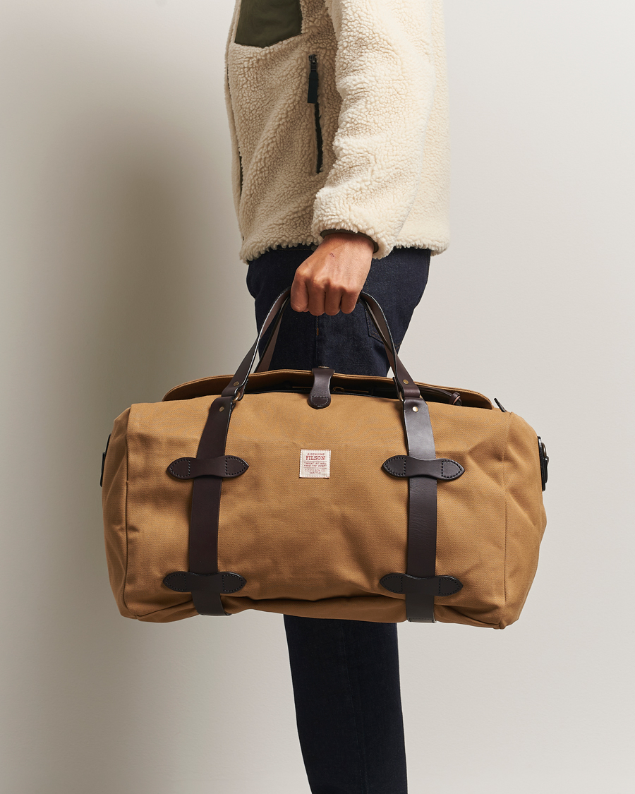 Herr | Väskor | Filson | FilsonDuffle MediumTan