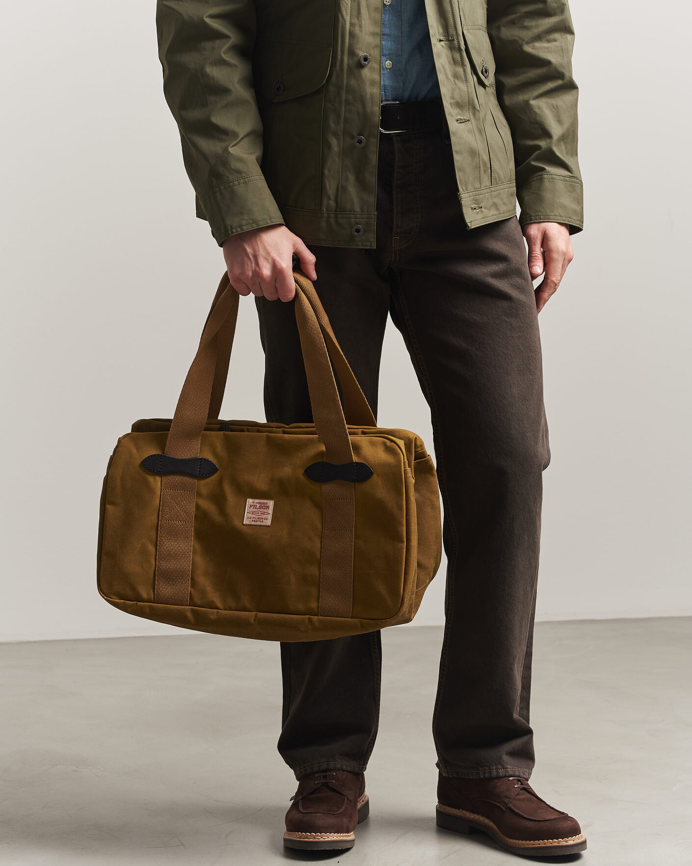 Herr | Väskor | Filson | Tin Cloth Small Duffle Tan