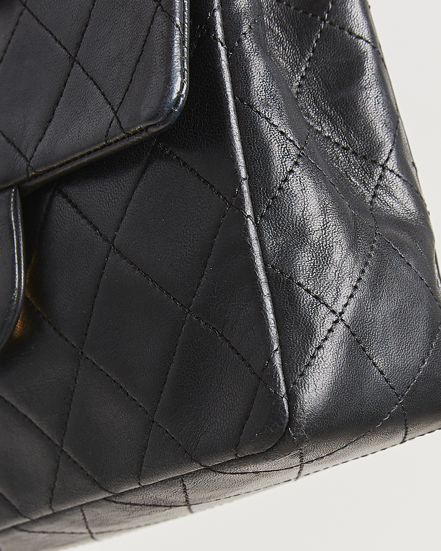 Herr | Chanel Pre-Owned Classic Mini Flap Bag Black | Chanel Pre-Owned | Classic Mini Flap Bag Black