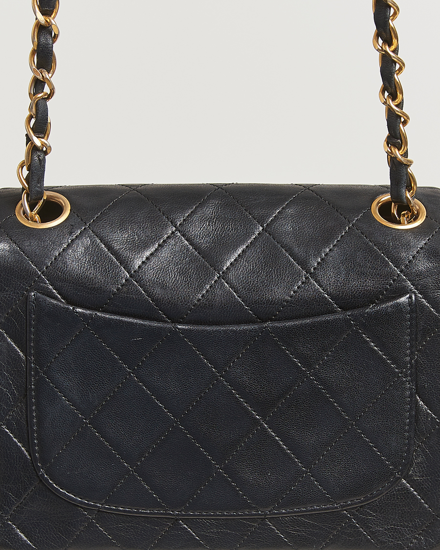 Herr | Chanel Pre-Owned Classic Mini Flap Bag Black | Chanel Pre-Owned | Classic Mini Flap Bag Black